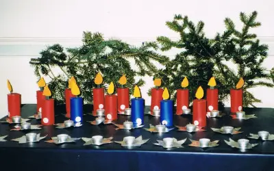 Adventskalender mit Kerzen