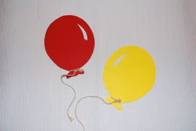 selbstgebastelte Luftballons