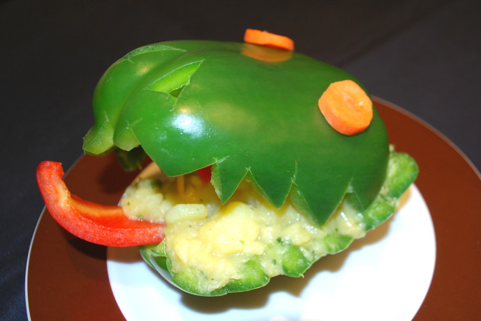 Dino aus Paprika - Kinderspiele-Welt.de