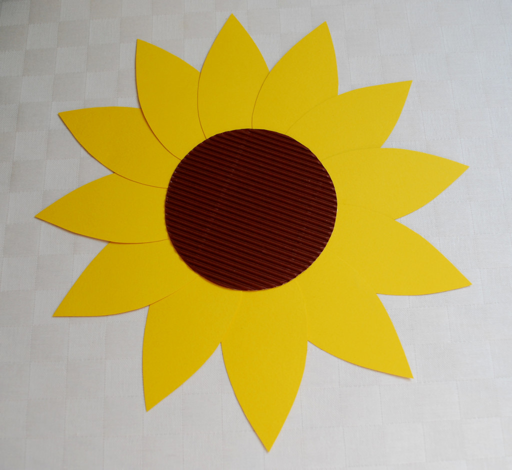 Sonnenblumen basteln KinderspieleWelt.de