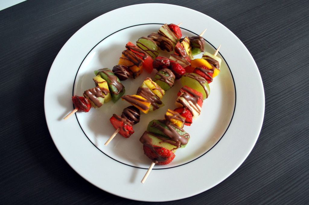 Obstspieße Rezepte - Kinderspiele-Welt.de