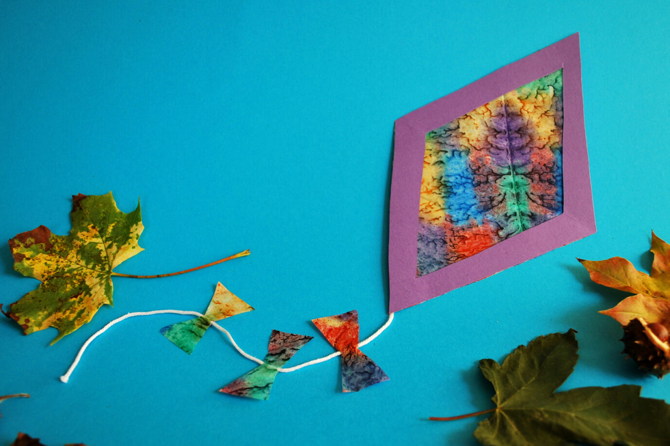  Foto zu Drachen aus Papier - Kinderspiele-Welt.de 